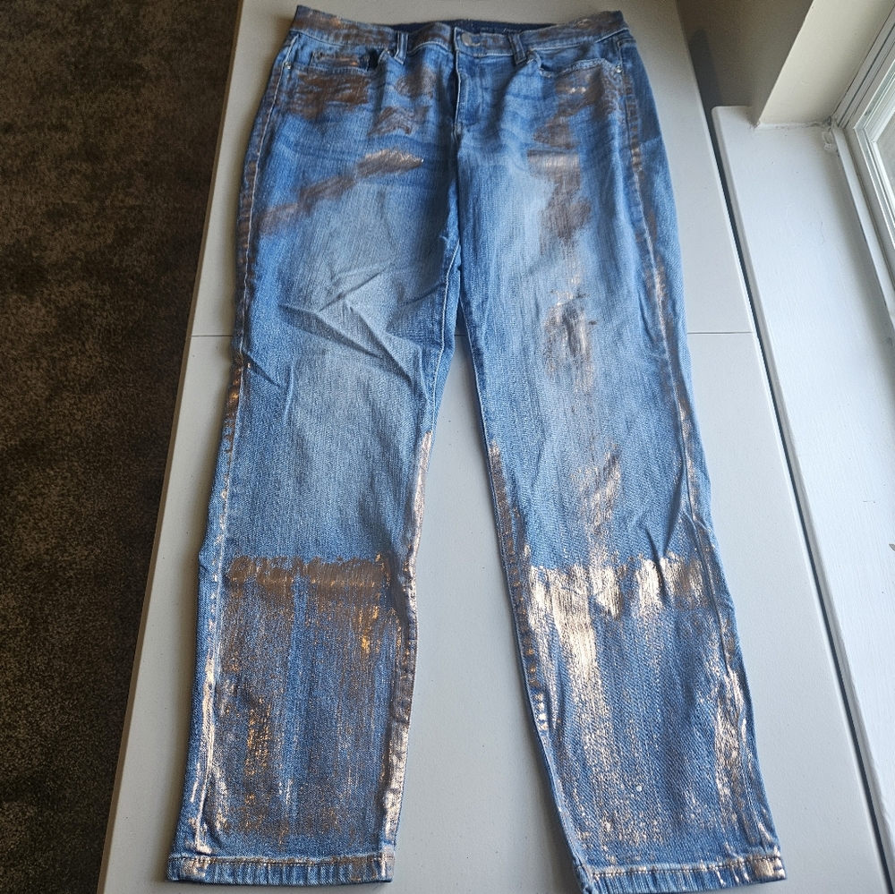 Soho Women's Size 14 Curvy Boyfriend Blue Jeans Metallic Design (Front)